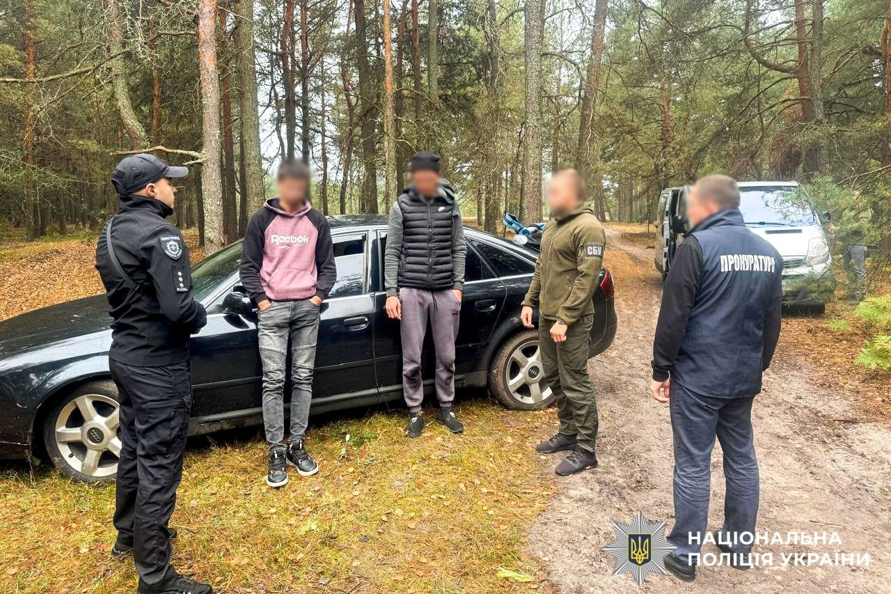 Повернули з Польщі в Україну: на Сарненщині судитимуть організатора втечі військовозобов’язаних