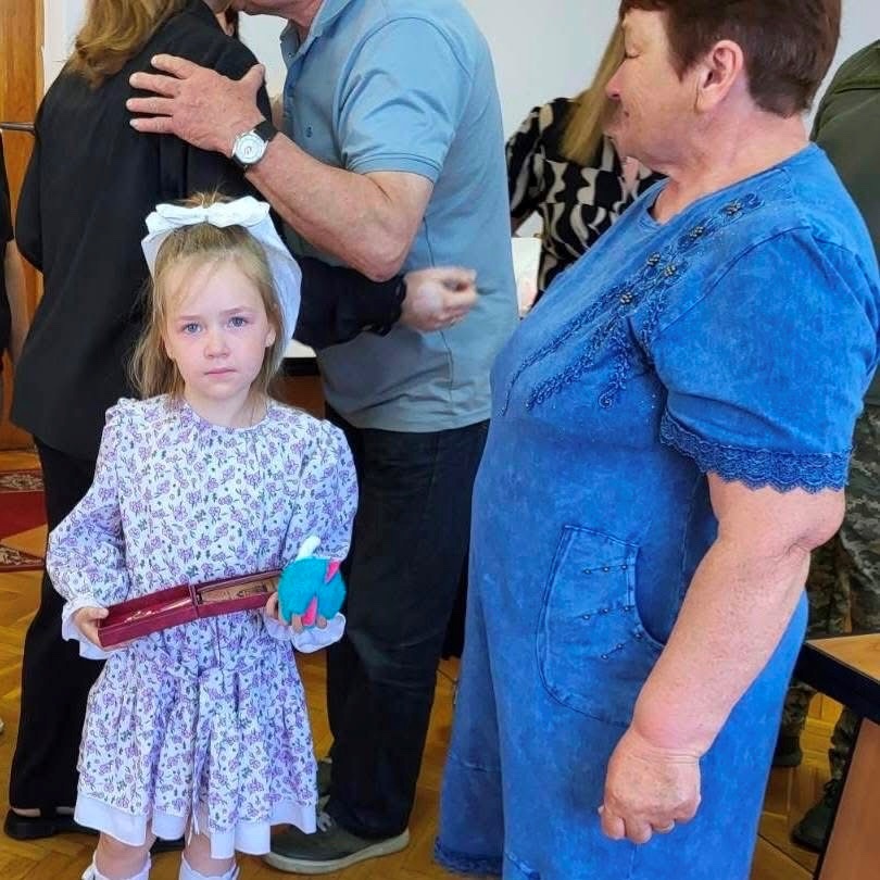 Рідним одинадцятьох загиблих захисників із Сарненського району вручили посмертні нагороди