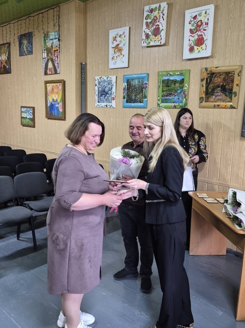 До 12 дітей у родині: на Сарненщині нагородили ще 91 «Матір-героїню»