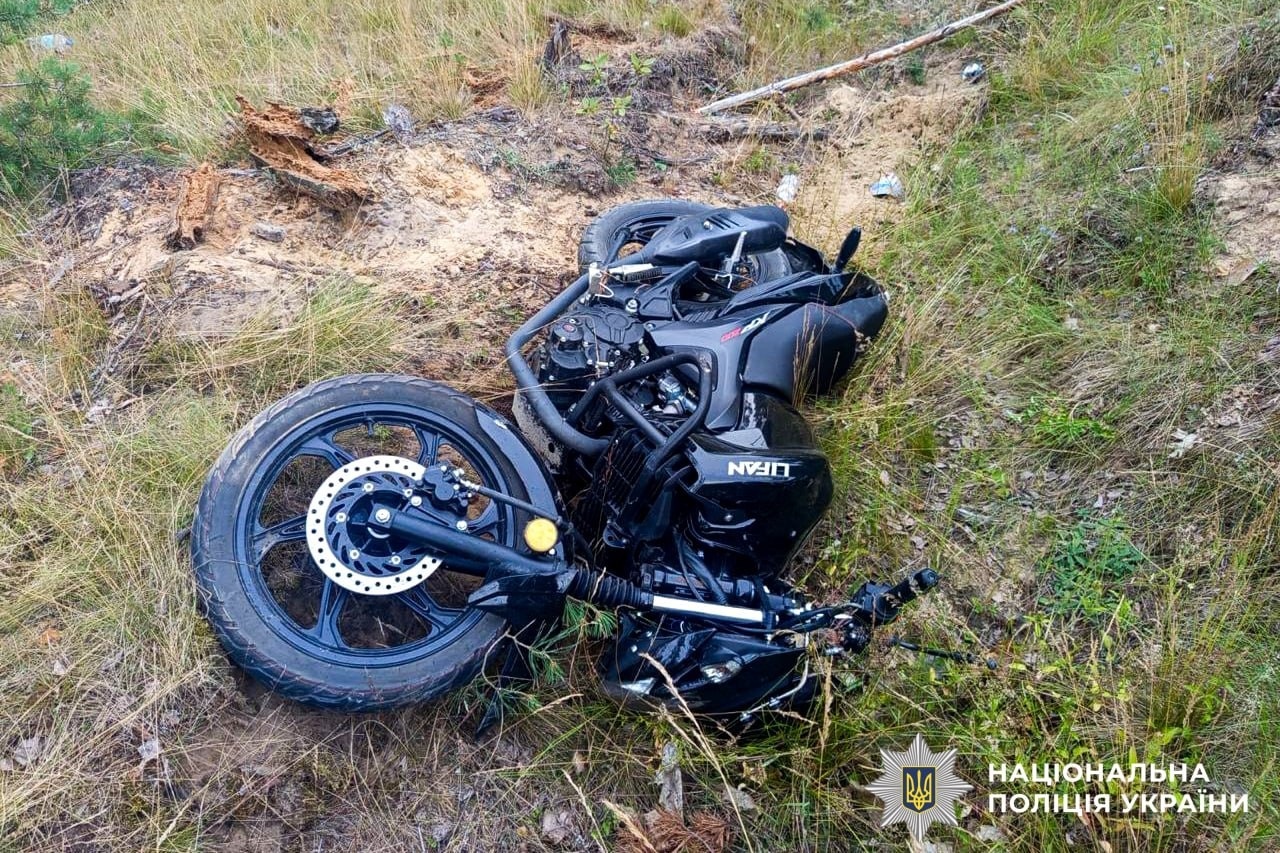 В аварії на Березнівщині загинув неповнолітній житель села Вири